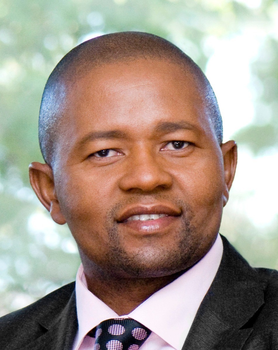 Geoffrey Qhena